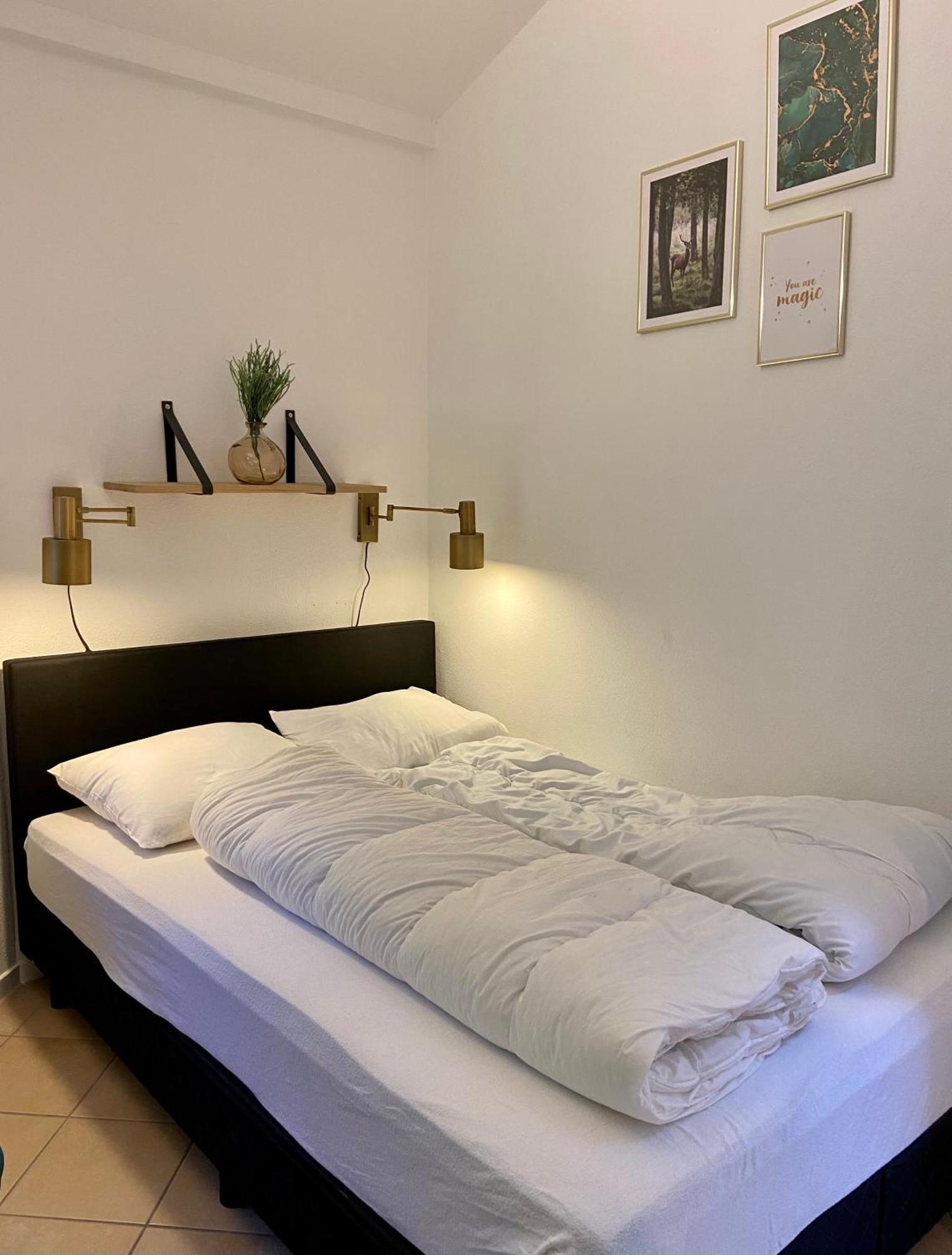 Bungalowpark Het Verscholen Dorp 하르데르웨이크 외부 사진