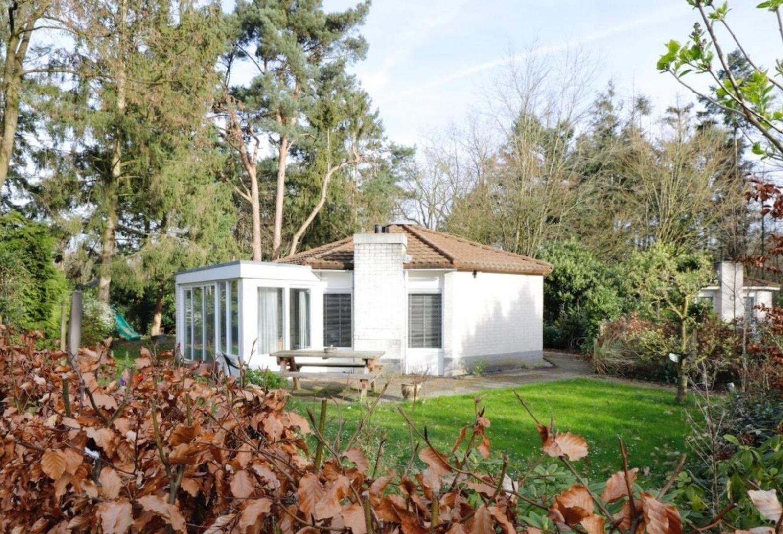 Bungalowpark Het Verscholen Dorp 하르데르웨이크 외부 사진