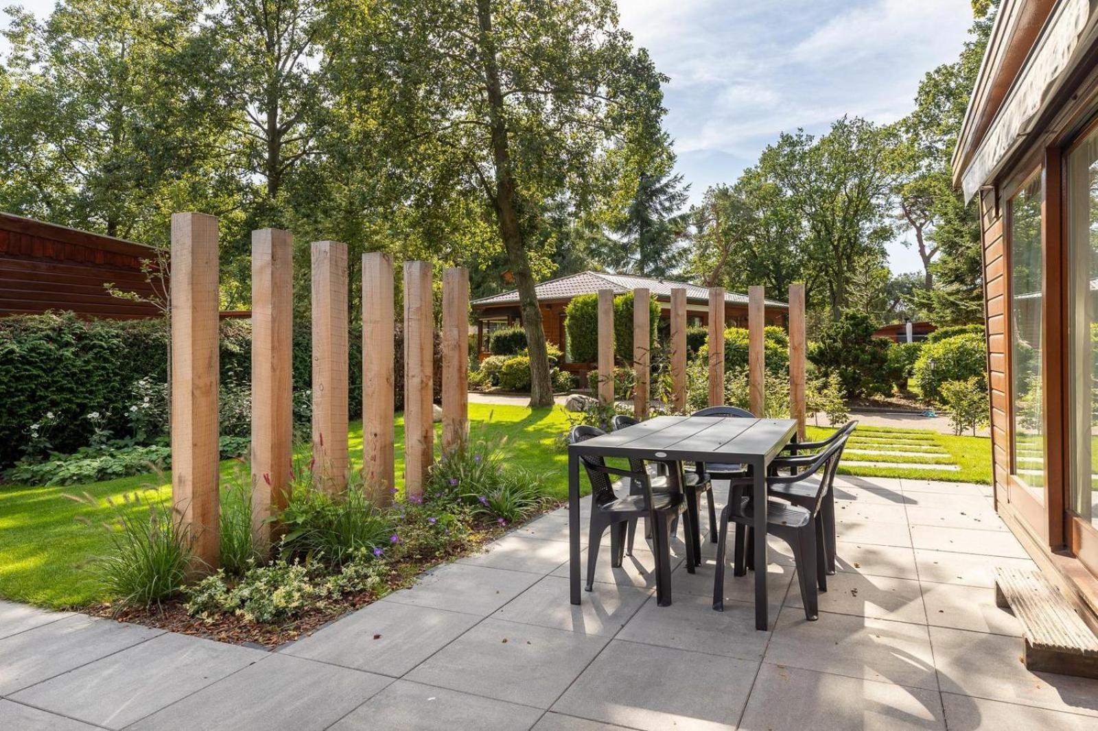Bungalowpark Het Verscholen Dorp 하르데르웨이크 외부 사진