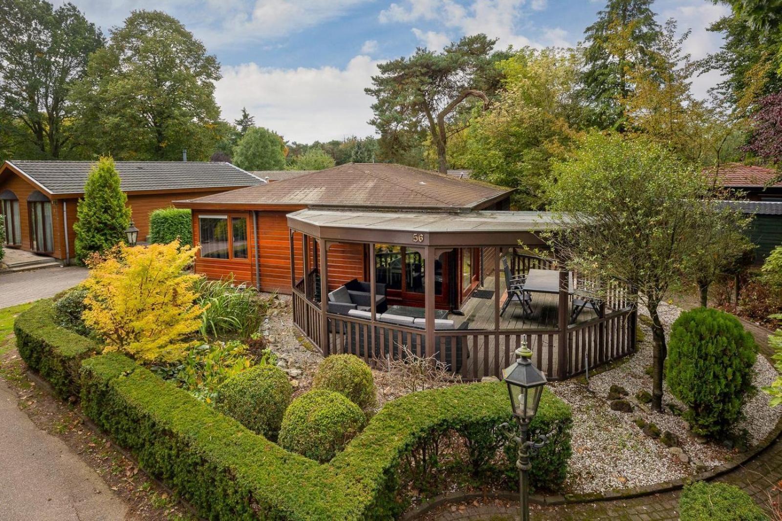 Bungalowpark Het Verscholen Dorp 하르데르웨이크 외부 사진