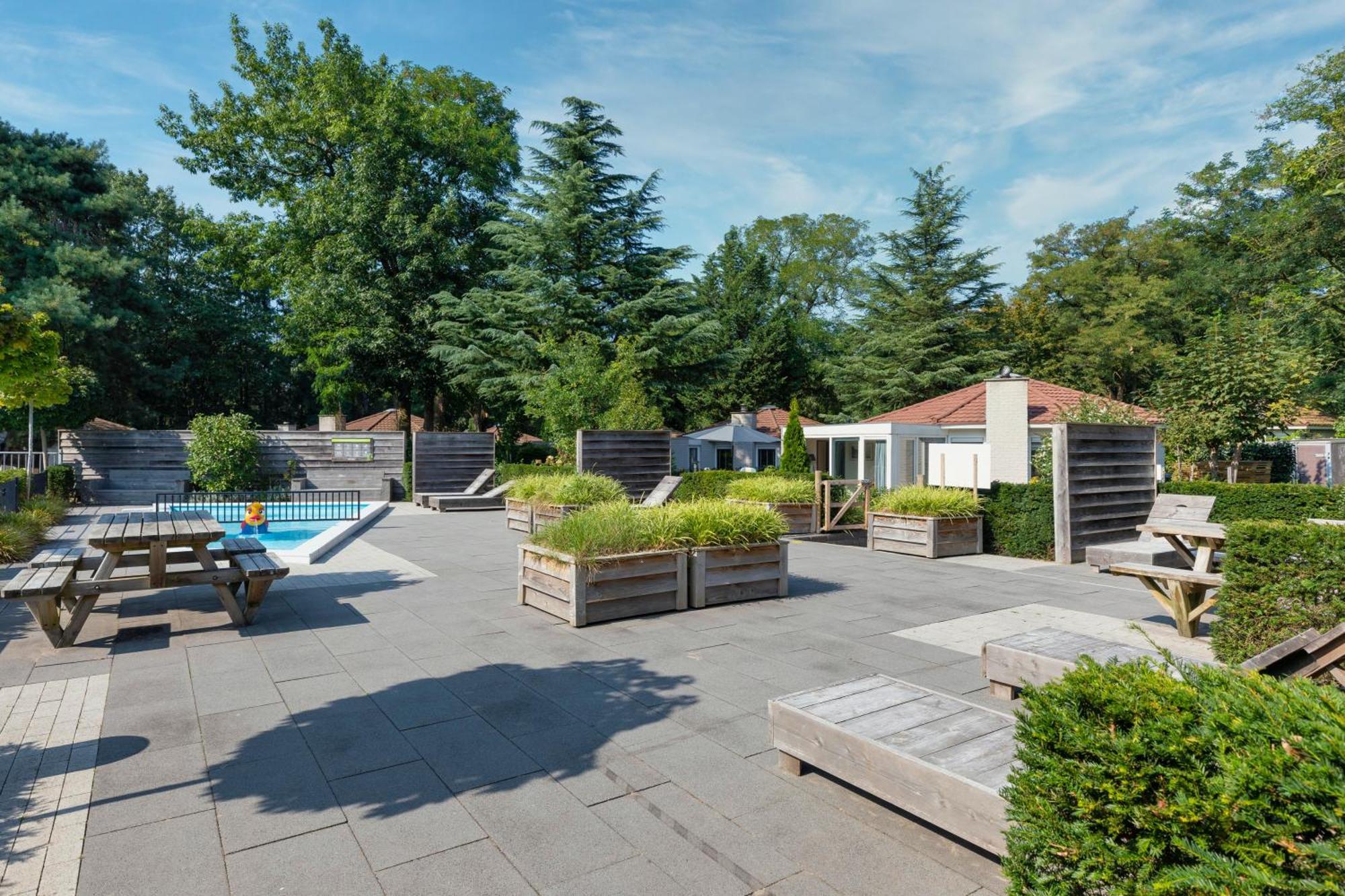 Bungalowpark Het Verscholen Dorp 하르데르웨이크 외부 사진