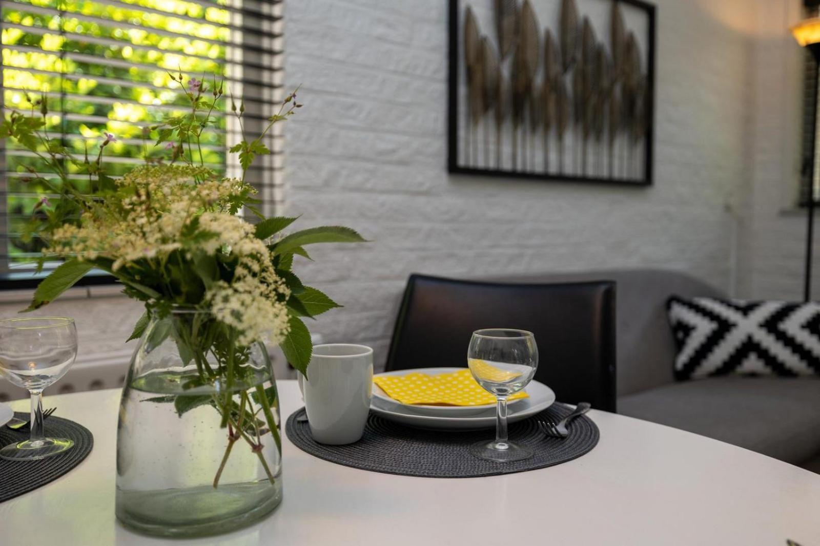 Bungalowpark Het Verscholen Dorp 하르데르웨이크 외부 사진