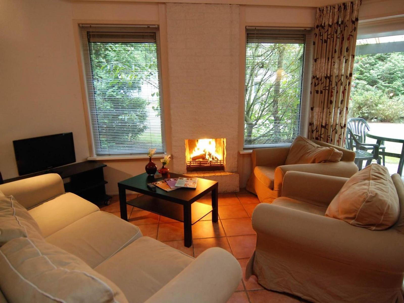 Bungalowpark Het Verscholen Dorp 하르데르웨이크 외부 사진